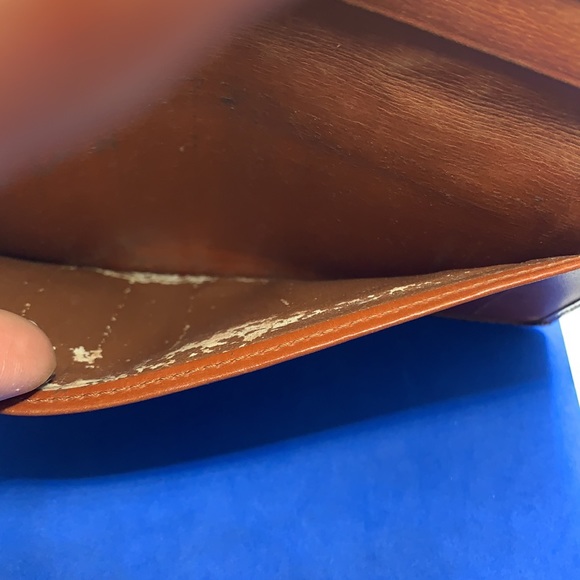 Louis Vuitton Brown Epi leather fold wallet - Picture 8 of 8